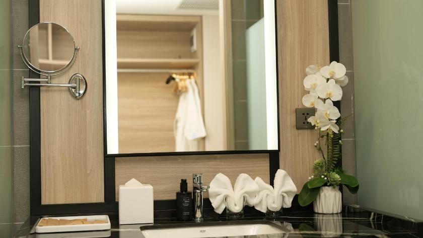 Superior Garden Twin Room with Hill View - Mobility Accessible