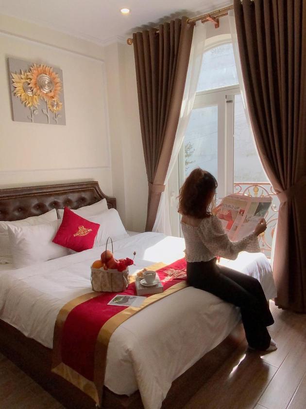 Phòng Có Giường Cỡ Queen Với Ban Công