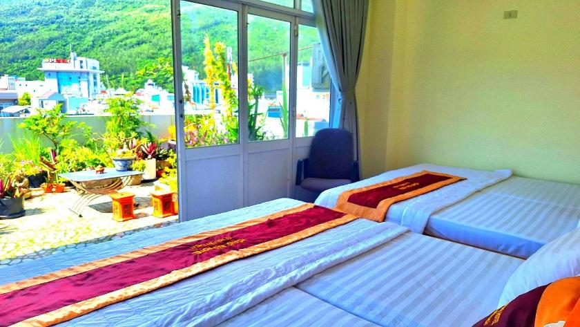 Studio Nhìn Ra Biển