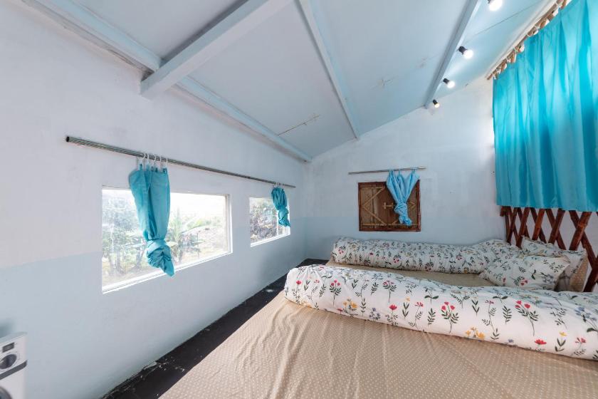 Phòng Ngủ Tập Thể 6 Giường Cho Cả Nam Và Nữ