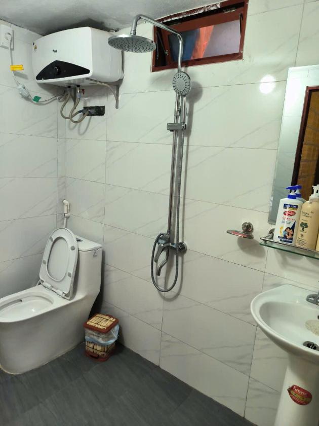 Phòng Có Giường Cỡ Queen Với Ban Công