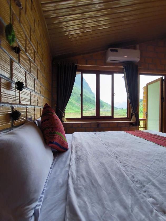 Phòng Có Giường Cỡ Queen Với Ban Công