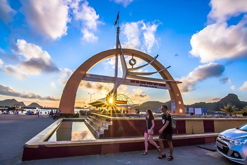 Phòng Deluxe Giường Đôi Nhìn Ra Biển