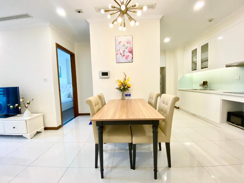 Căn hộ 1 Phòng ngủ có Ban công và Tầm nhìn ra Thành phố