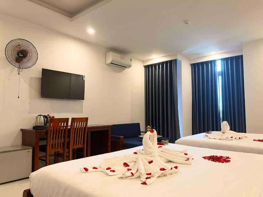 Phòng 4 Người Nhìn Ra Biển