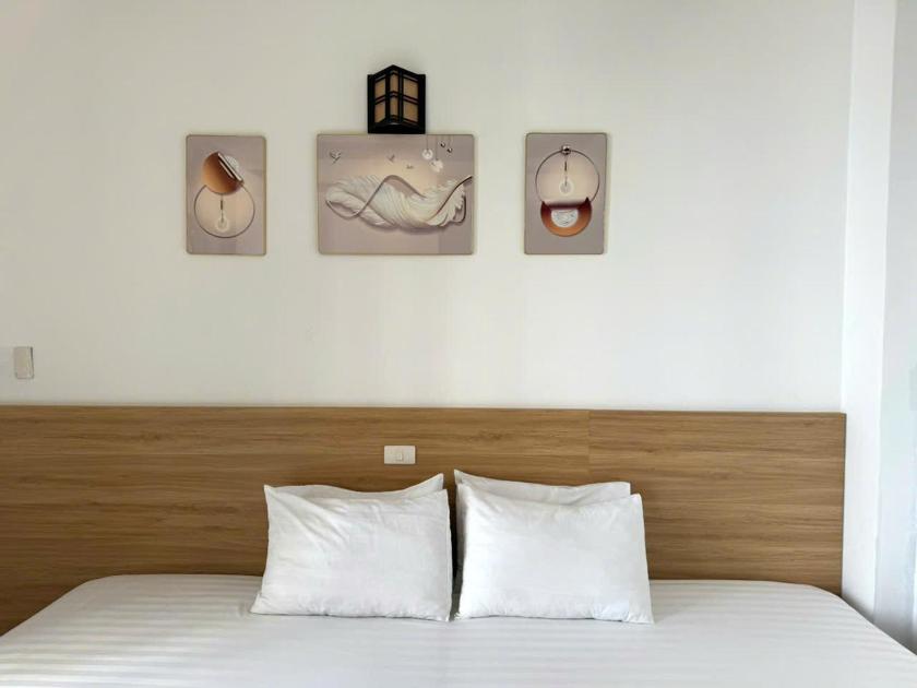 Phòng Giường Đôi Có Ban Công (2 Người Lớn + 1 Trẻ Em)