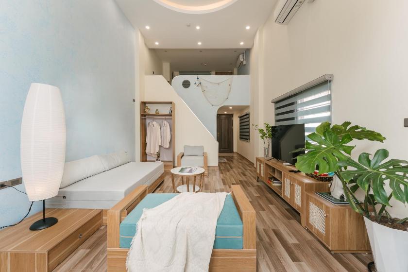 Studio - Lệch tầng