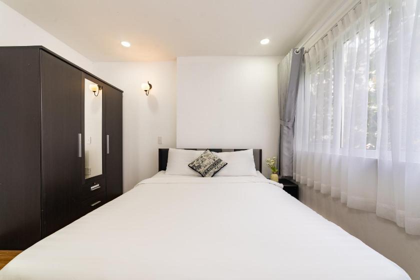 Căn Hộ Nhìn Ra Thành Phố Căn Hộ Nhìn Ra Thành Phố