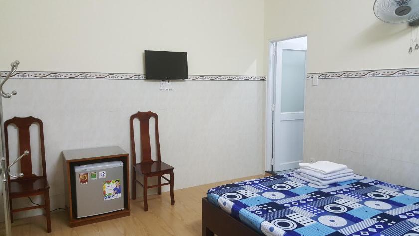 Phòng Deluxe (2 Người lớn + 1 Trẻ em) Phòng Deluxe (2 Người lớn + 1 Trẻ em)