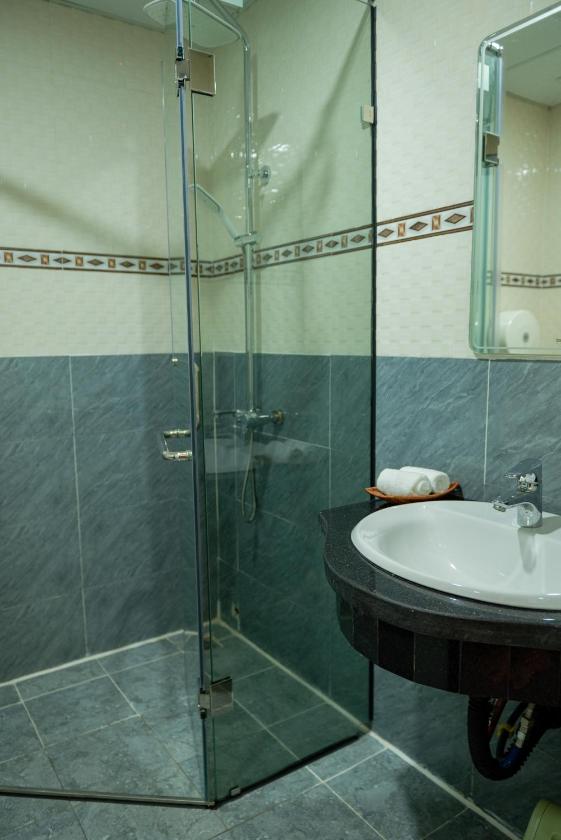 Phòng Có Giường Cỡ King Với Ban Công