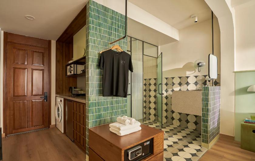 Studio Có Giường Cỡ Queen