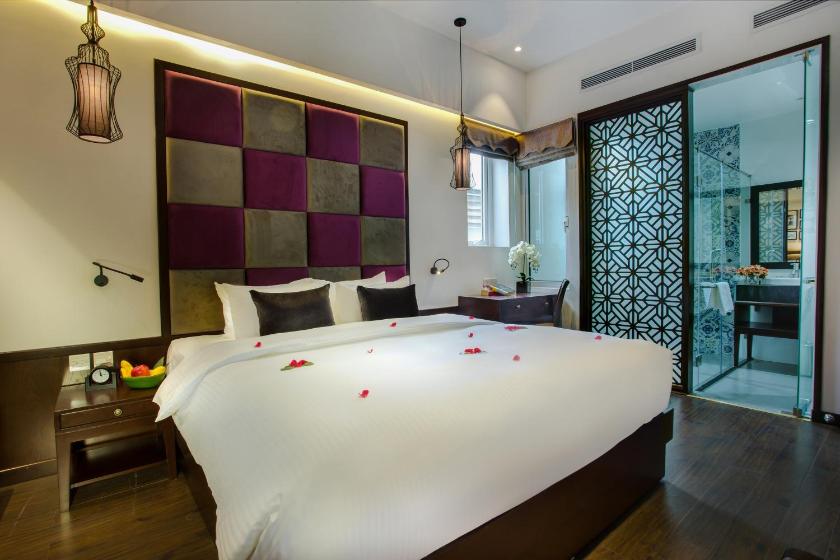 Sử Dụng Trong Ngày (2 Giờ) - Phòng Deluxe Giường Đôi