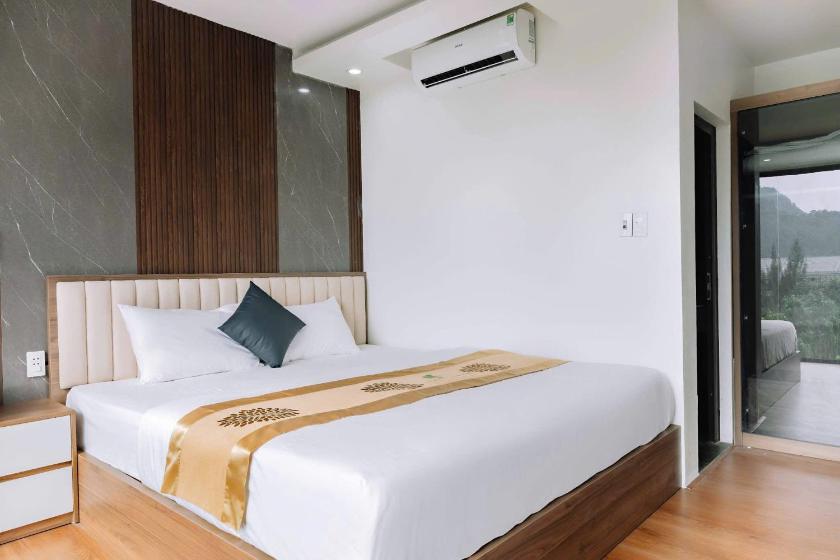 Phòng Deluxe Có Giường Cỡ King