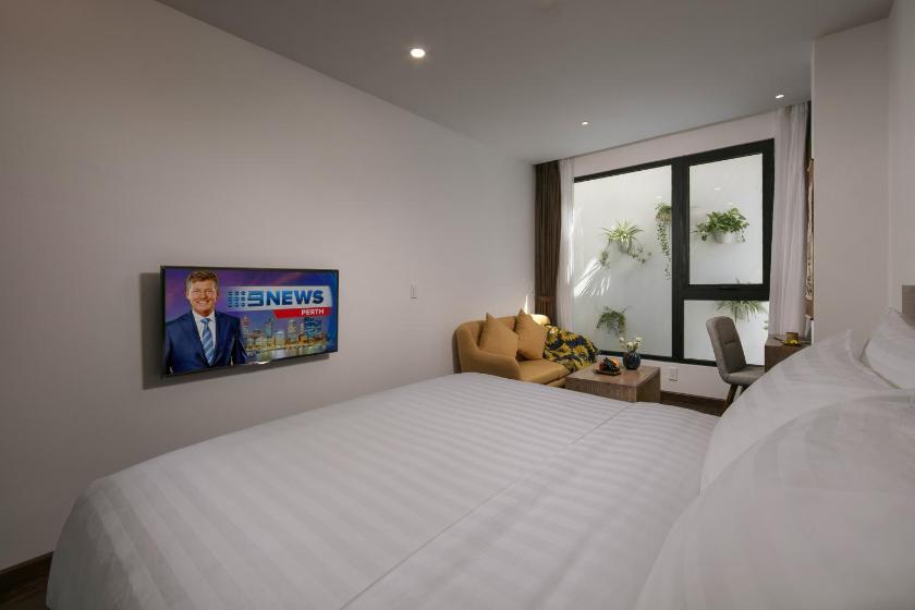 Studio Deluxe Có Giường Cỡ King