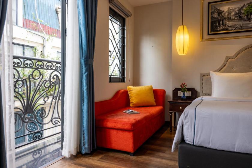 Suite Junior Có Ban Công