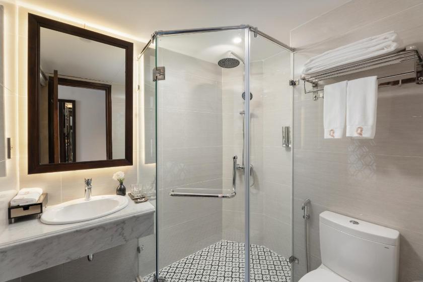 Phòng Deluxe Giường Đôi/2 Giường Đơn Nhìn Ra Thành Phố