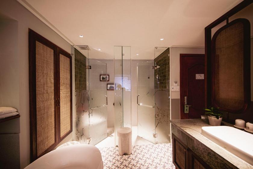 Suite Junior Có Ban Công