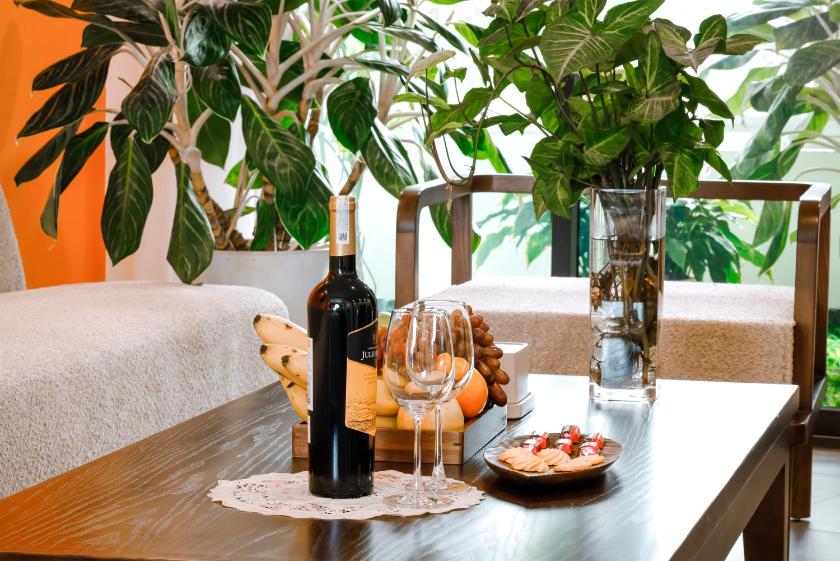 Phòng Deluxe Giường Đôi Có Bồn Tắm