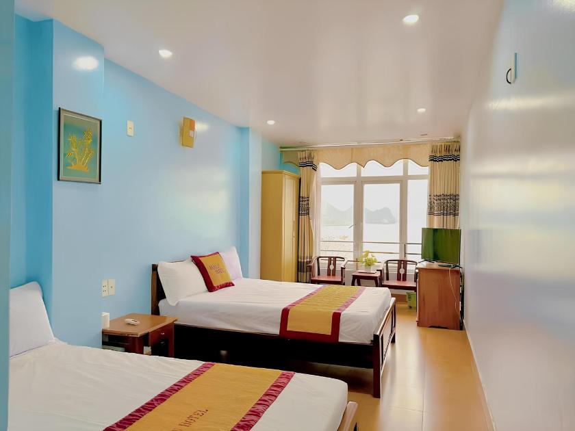 Phòng 4 Người Nhìn Ra Biển