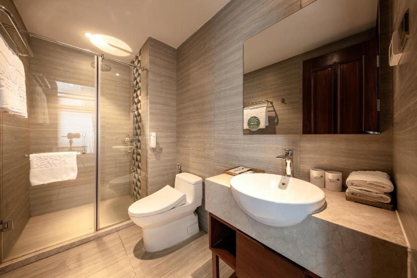 Executive Club With Terrace