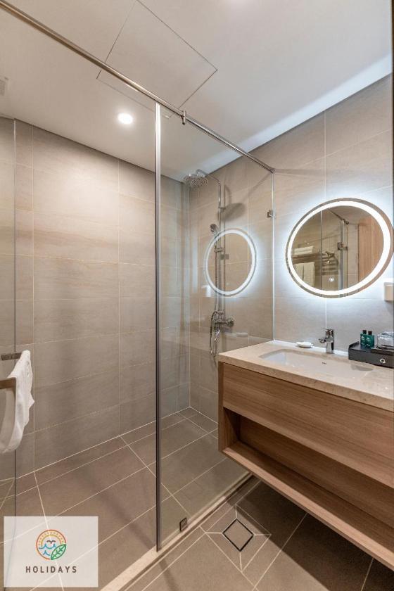 Căn hộ 1 Phòng ngủ có Ban công và Tầm nhìn ra Thành phố