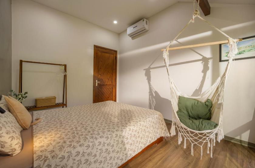 Phòng Giường Đôi Nhìn Ra Vườn