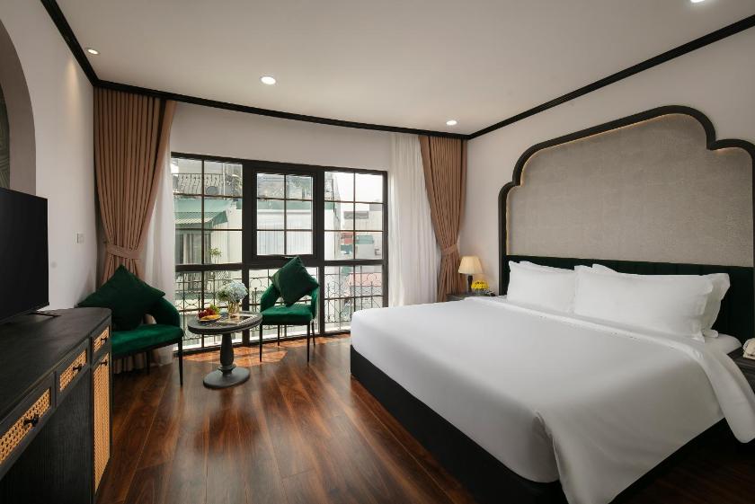 Suite Nhìn Ra Thành Phố