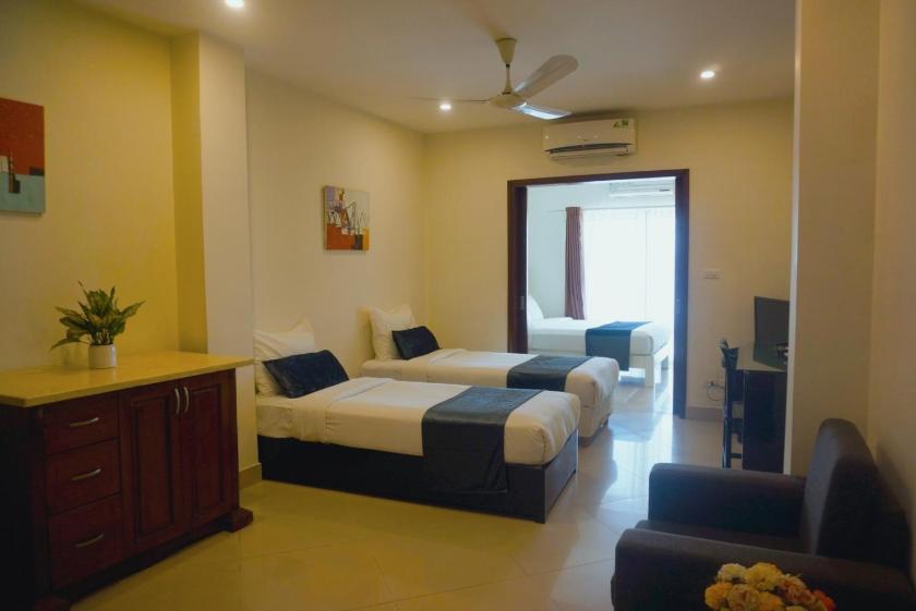 Phòng 4 Người Có Ban Công