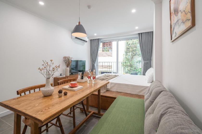 Studio Deluxe Có Giường Cỡ King