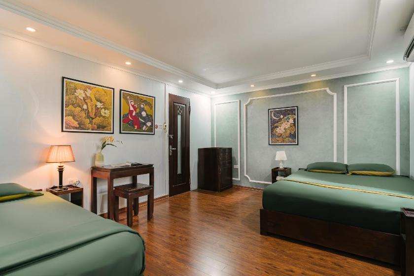 Phòng Deluxe 4 Người