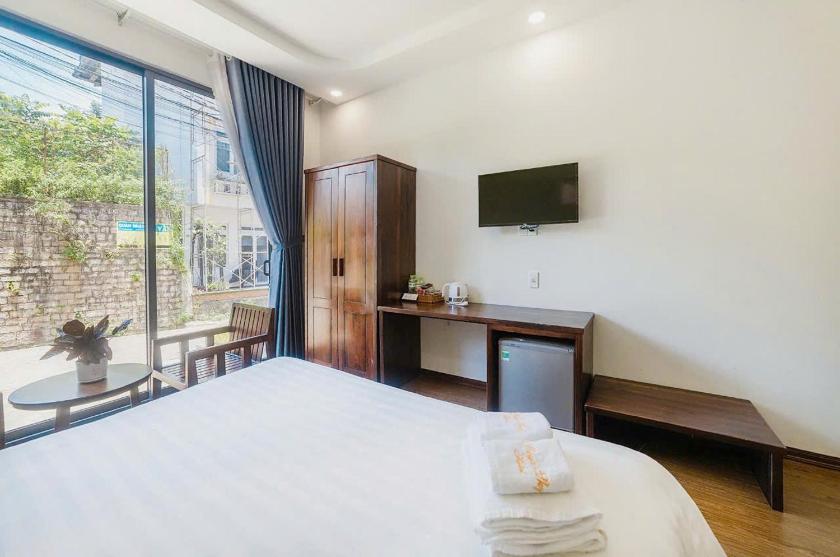 Phòng Deluxe Giường Đôi