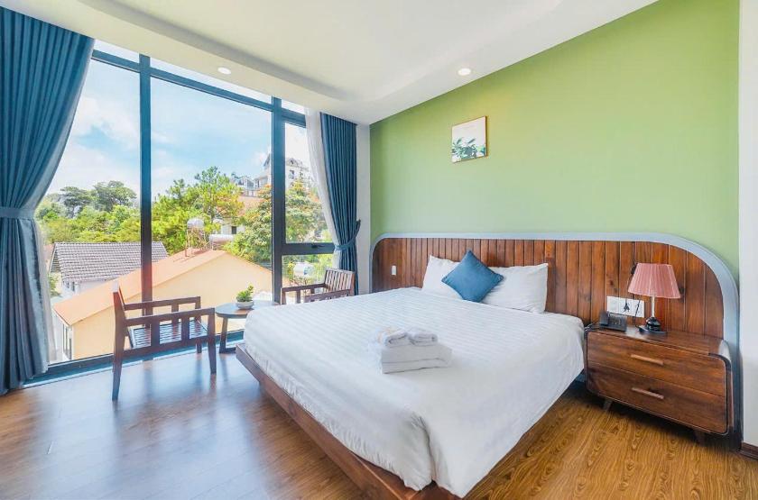 Phòng Deluxe Giường Đôi