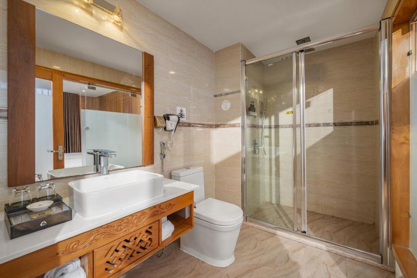 Phòng Deluxe 2 Giường Đơn Nhìn Ra Một Góc Biển