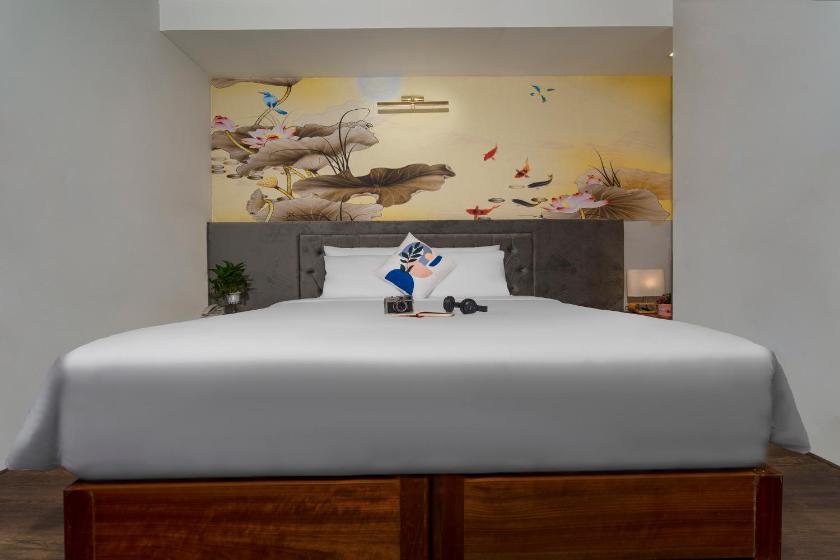 Superior Double Room - No window 