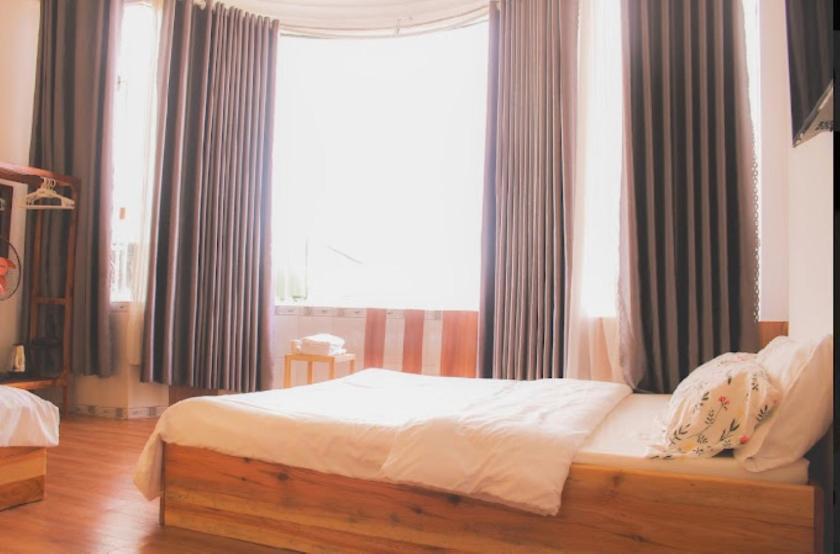 Phòng Deluxe Giường Đôi