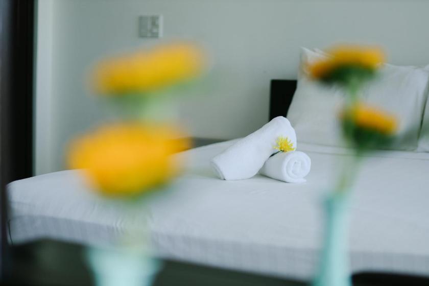 Phòng 3 Người Nhìn Ra Vườn Phòng 3 Người Nhìn Ra Vườn