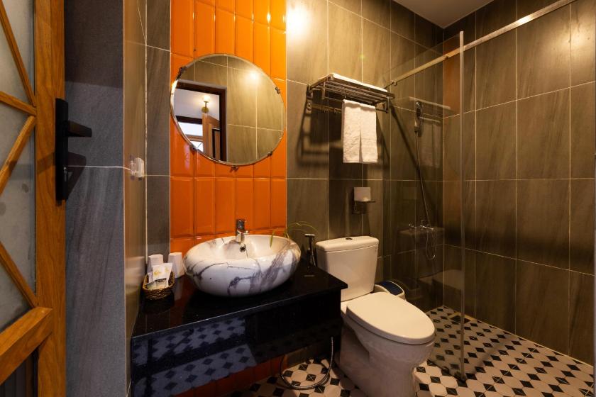 Phòng Tiêu Chuẩn Giường Đôi Có Quạt Máy Phòng Tiêu Chuẩn Giường Đôi Có Quạt Máy