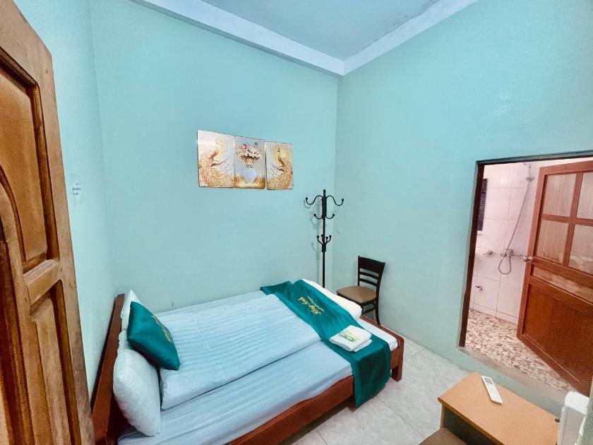 Phòng Deluxe (2 Người lớn + 1 Trẻ em)