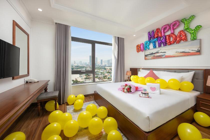 Phòng Có Giường Cỡ Queen