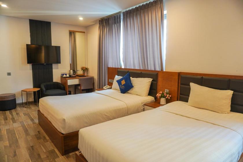 Phòng Deluxe 3 Người Nhìn ra Thành phố