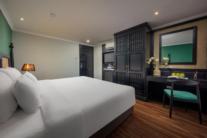 Phòng Deluxe Giường Đôi/2 Giường Đơn Nhìn Ra Thành Phố