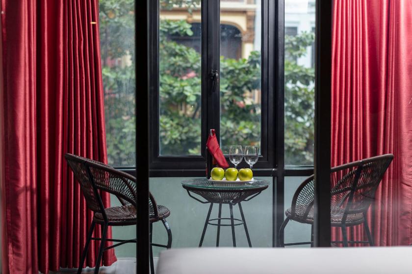 Suite Gia Đình Có Ban Công