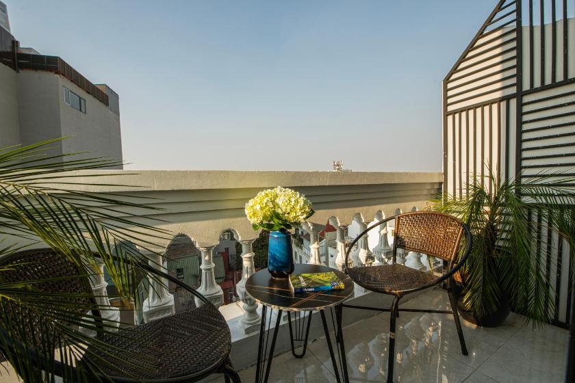 Honeymoon Suite - Balcony