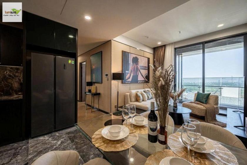 Three-Bedroom Premium Apartment with Balcony