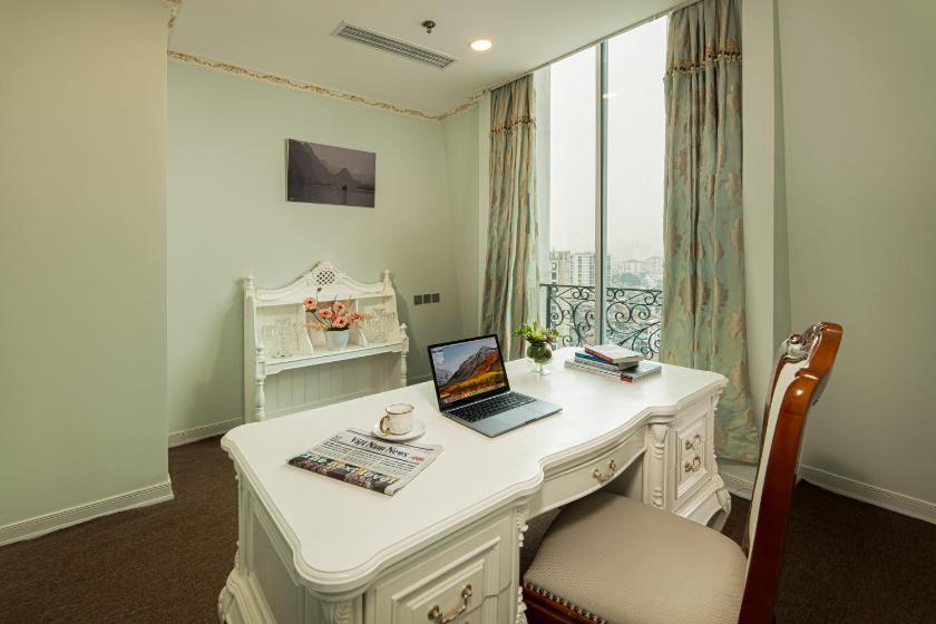 Suite Hạng Tổng Thống Suite Hạng Tổng Thống