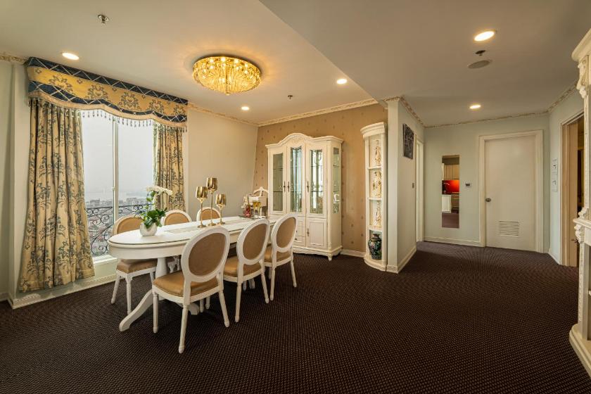 Suite Hạng Tổng Thống Suite Hạng Tổng Thống