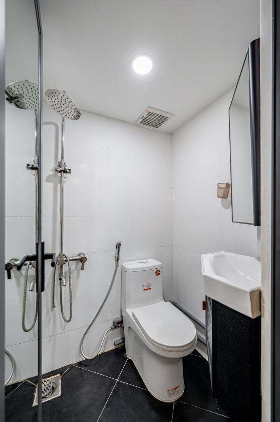 Phòng Giường Đôi Hạng Bình Dân