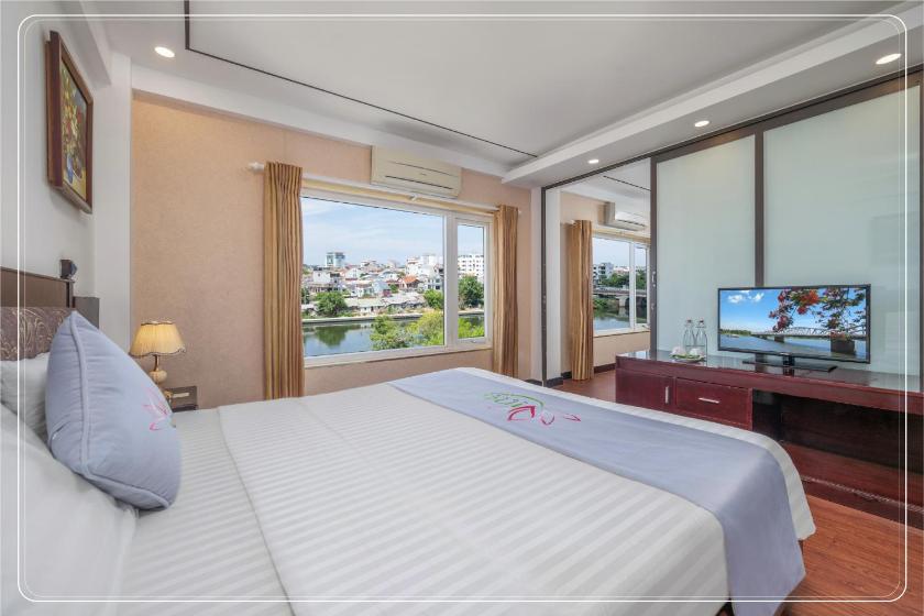 Phòng Deluxe 4 Người