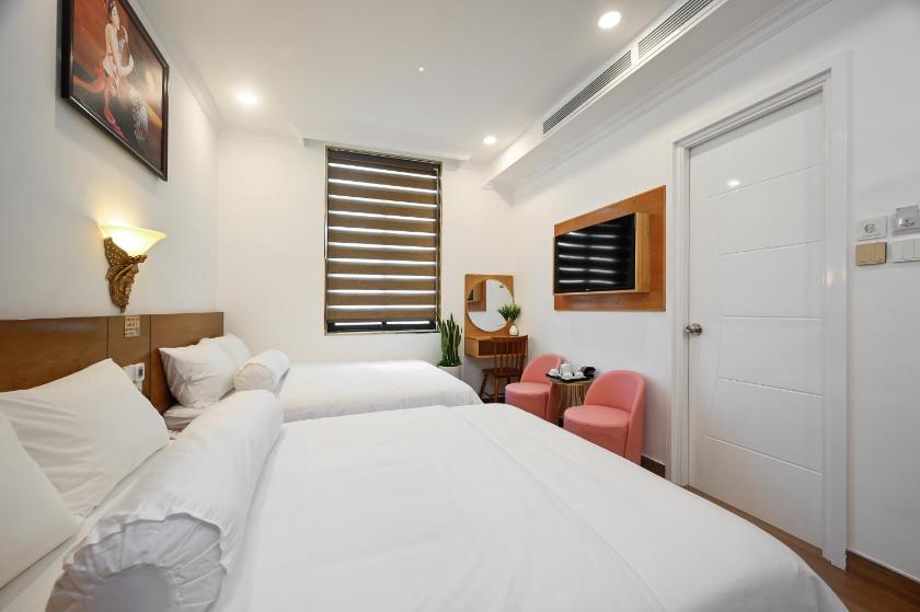 Phòng Deluxe 4 Người