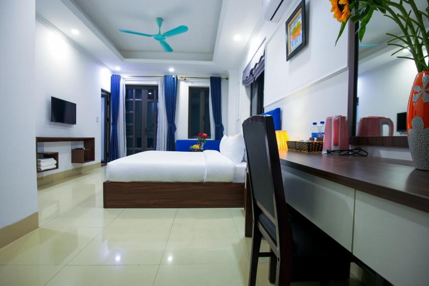 Suite Junior Có Ban Công